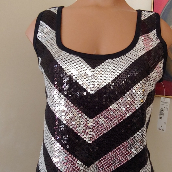 Bisou bisou black silver sequined tank top New Med - Picture 2 of 4